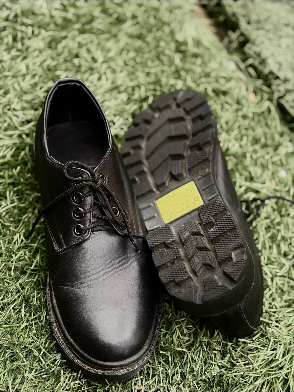 Premium Alpaca Leather Derby Shoes Lug Sole Oxfords - Handmade Bolivia - Size 6